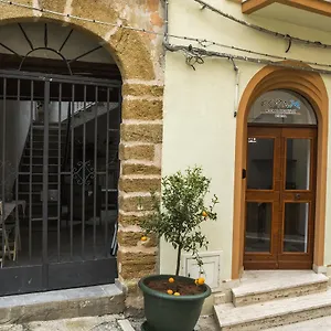 2* Bed & Breakfast Coraje & Breakfast